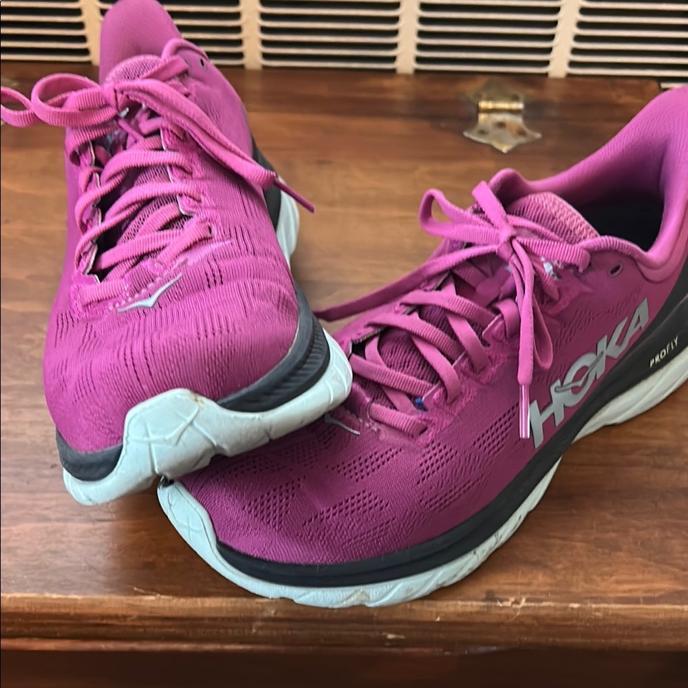 Hoka Women's Pink Running Shoes